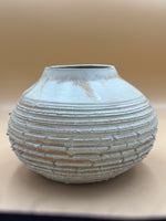 Indlæs billede til gallerivisning Krukke creme ø19,h13 cm

