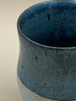 Indlæs billede til gallerivisning Skovlund Krus ø7,5 cm 9,5 cm betongrå
